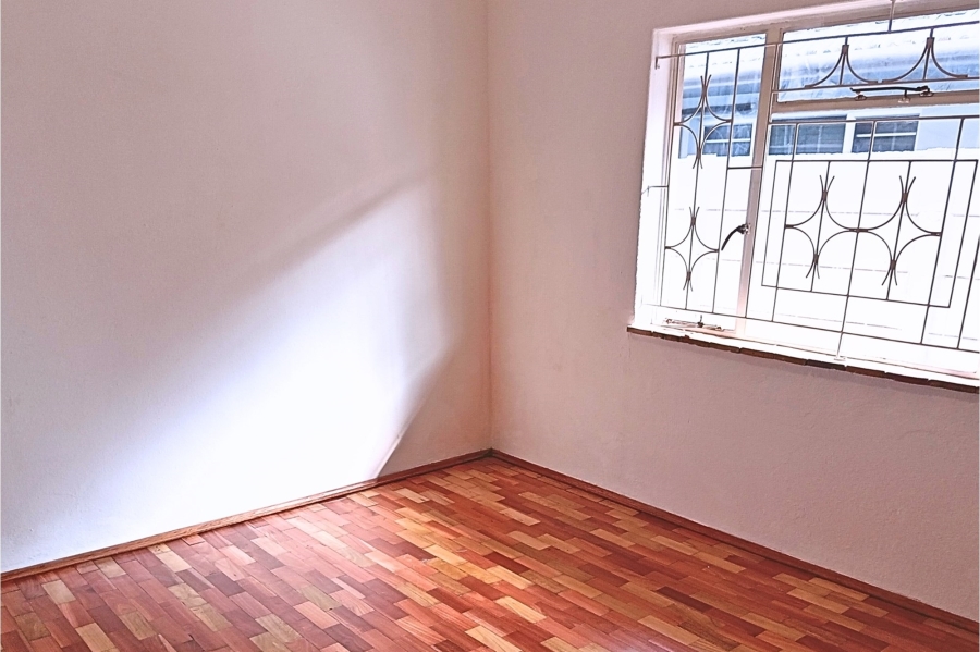 4 Bedroom Property for Sale in Chrismar Western Cape